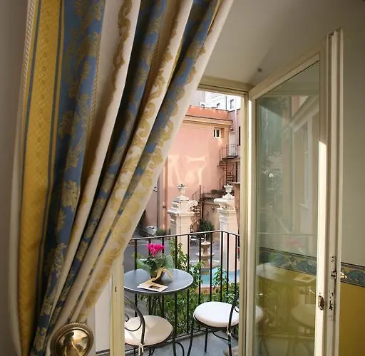 Отель Domus Romana Рим