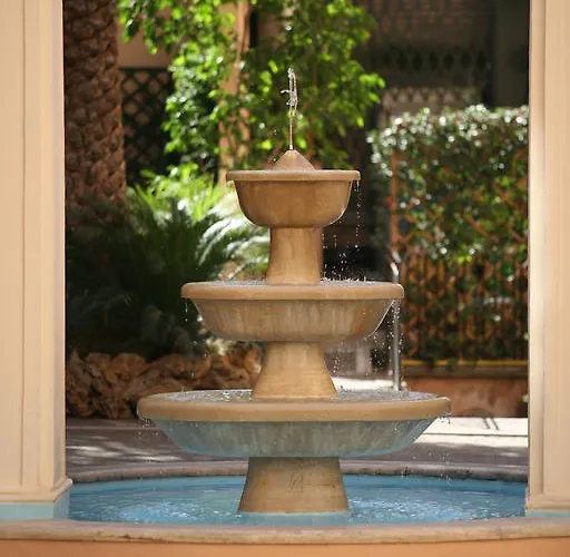 Отель Domus Romana 4*